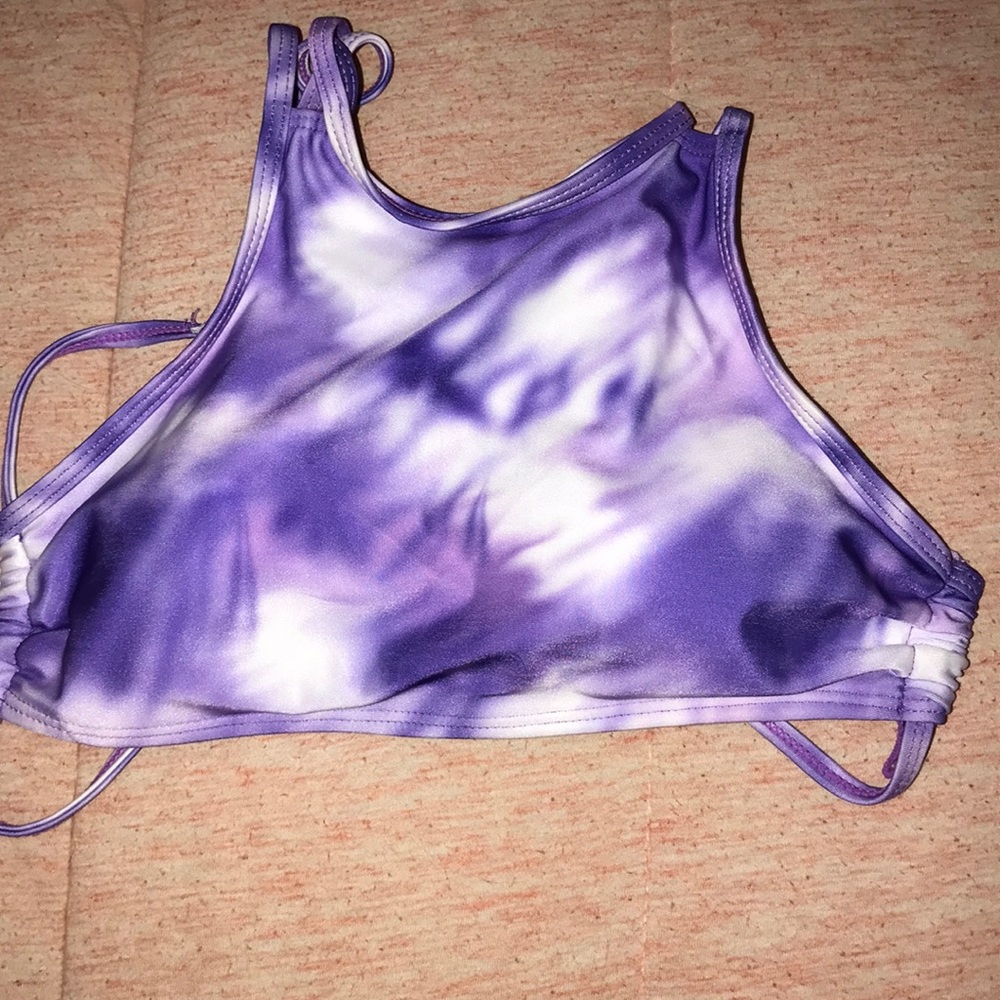 Halter top bikini set - Picture 2 of 4